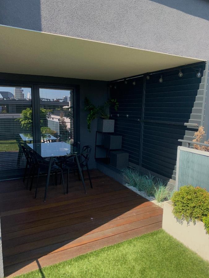 Ekskluzywny Penthouse Z Ogrodem W Centrum Lodzi 外观 照片