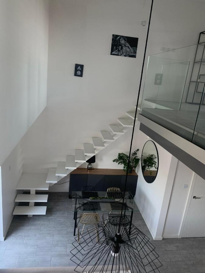 Ekskluzywny Penthouse Z Ogrodem W Centrum Lodzi 外观 照片