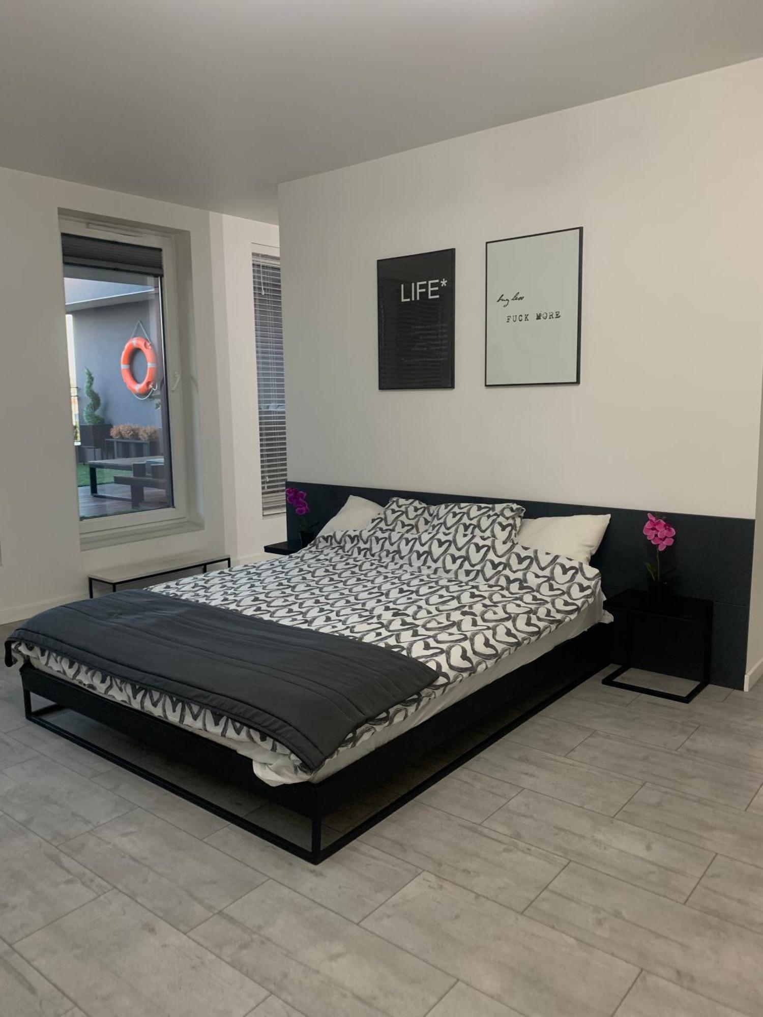 Ekskluzywny Penthouse Z Ogrodem W Centrum Lodzi 外观 照片